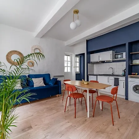 Coeur Ecusson - Entre Les Arenes Et La Maison Carree Apartmán *